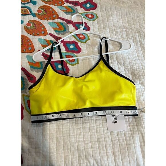 Zyia Active neon yellow and black light &tight bra - Picture 5 of 9